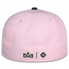 Gorra LM verde en rosa